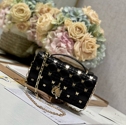 MISS LADY 21 BUTTERFLY STUD BLACK LAMBSKIN
