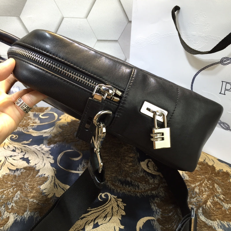 BRIEFCASE 38 IN BLACK SMOOTH LAMBSKIN