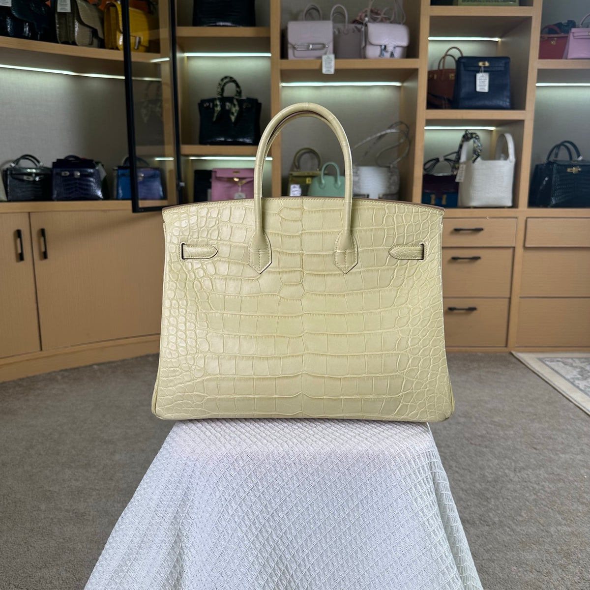 Hermes Birkin 35cm Crocodile Leather Gold Hardware