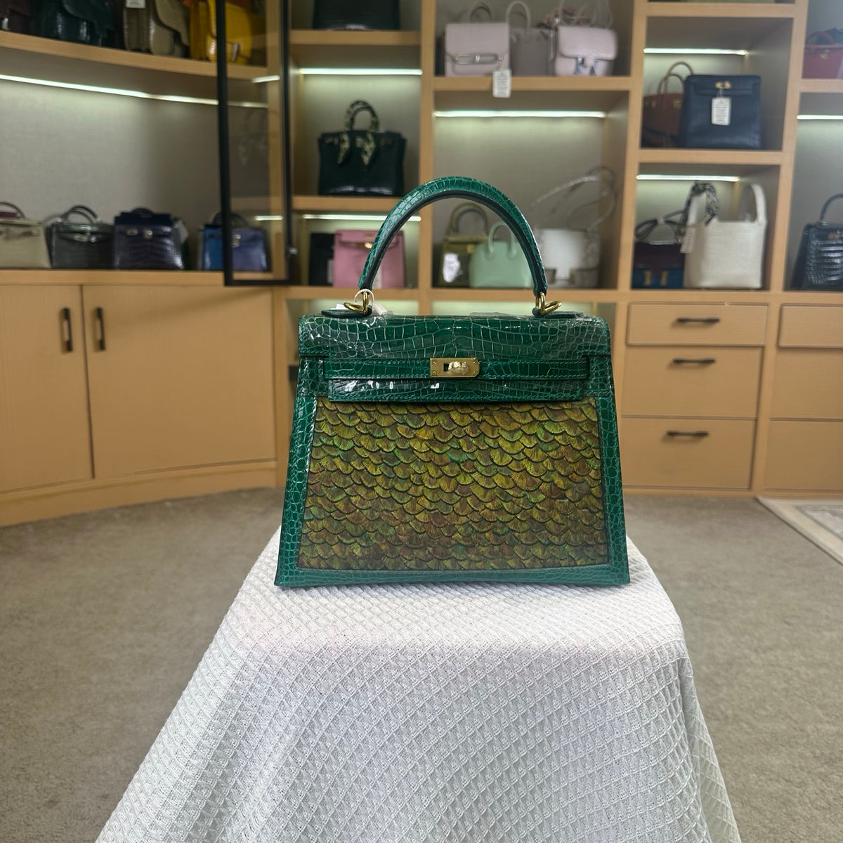 Hermes Kelly 25cm Emerald Green Gold Hardware