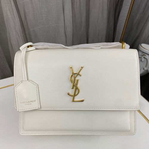 SUNSET MEDIUM IN SMOOTH LEATHER Saint Laurent YSL.com