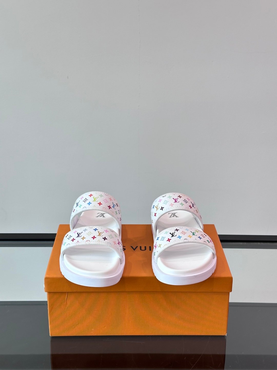 LV Men White Canvas Multicolor Logo Slides