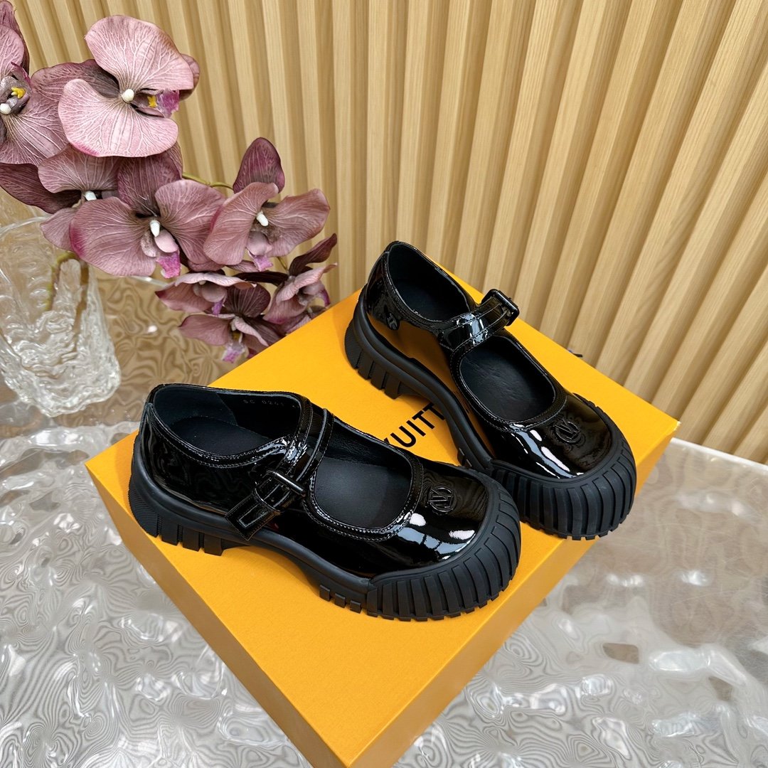 LV Women Black Patent Leather Mary Jane Loafers