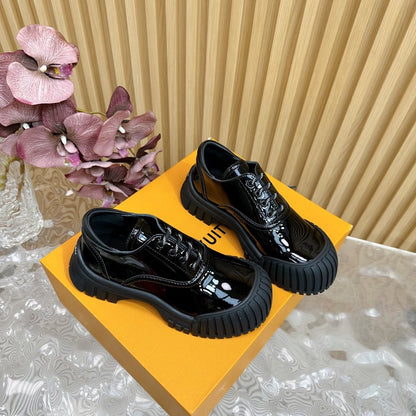LV Women Black Patent Leather Sneakers