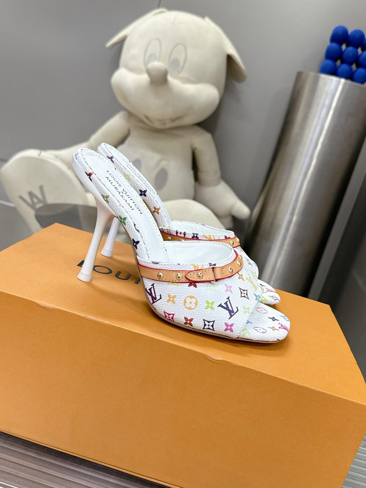 LV Women White Multicolor Printed Leather Mules
