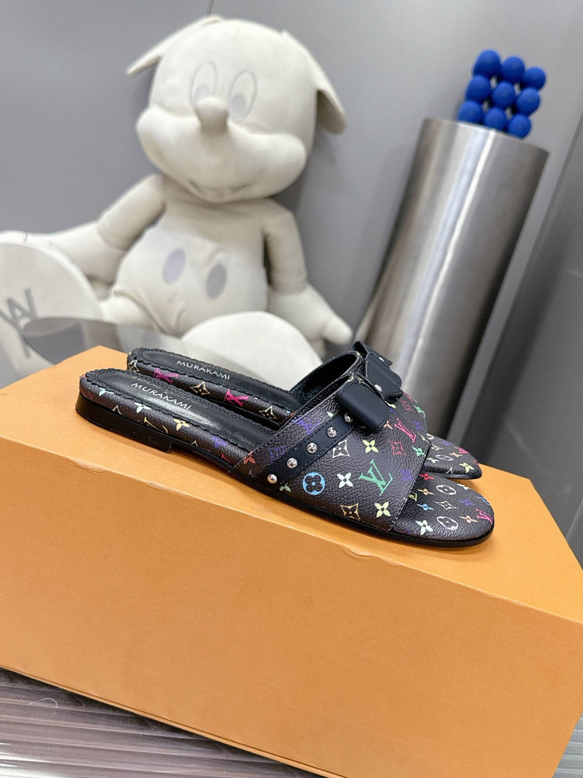 LV Women Black Patterned Leather Bow Slide Sandals