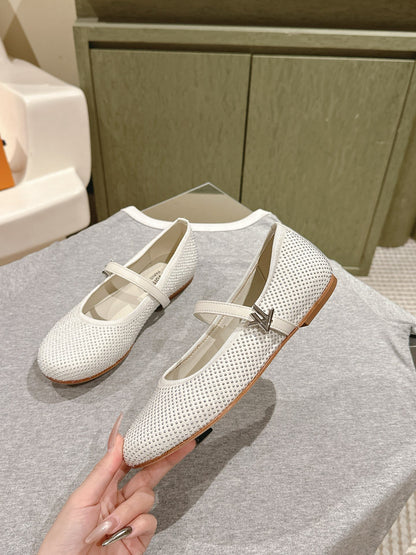 LV Women White Mesh Mary Jane Flats