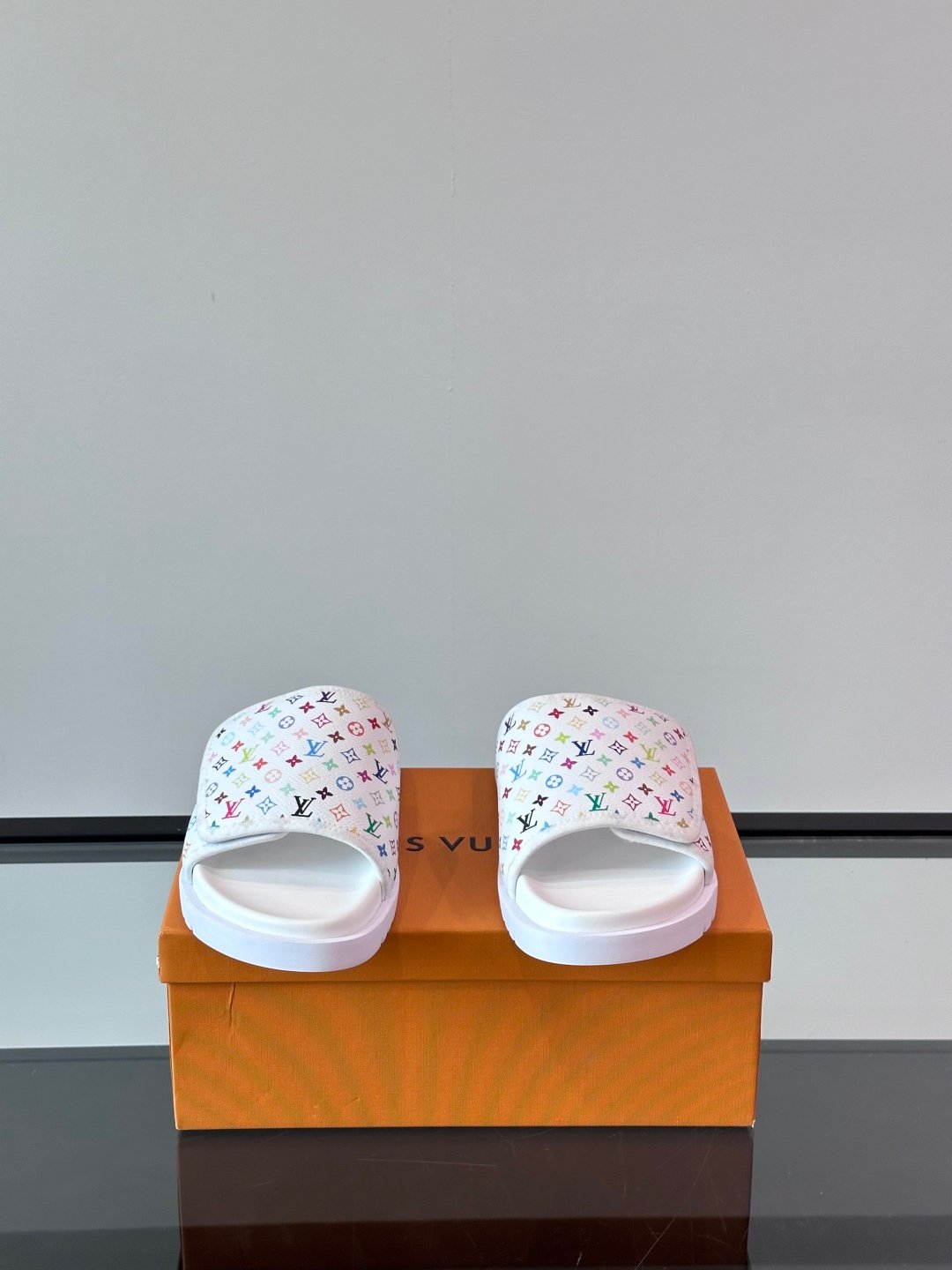 LV Men White Patterned Leather Slides