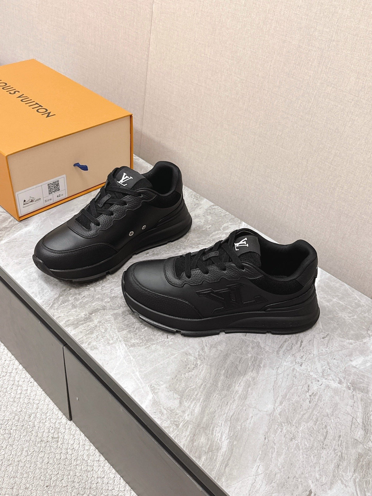 LV Women Black Leather Sneakers