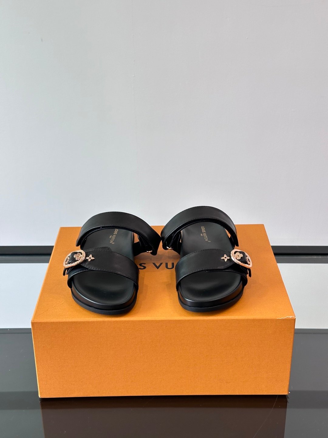 LV Men Black Leather Slides