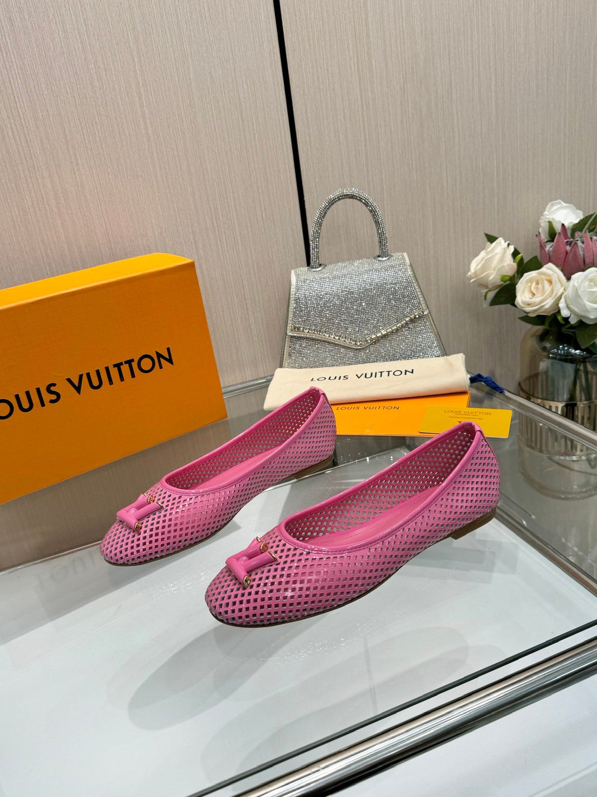 LV Women Pink Mesh Leather Ballet Flats