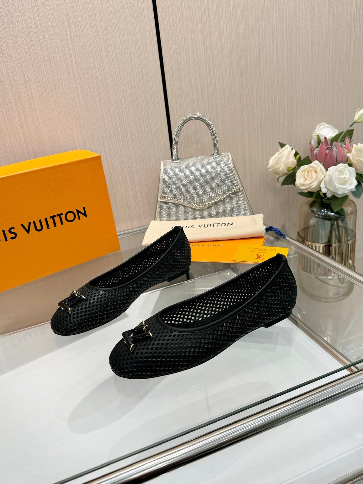 LV Women Black Mesh Ballet Flats