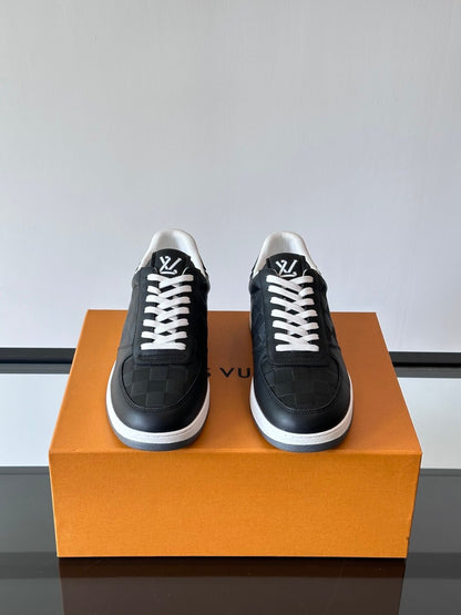 LV Men Black Leather Checkerboard Sneakers