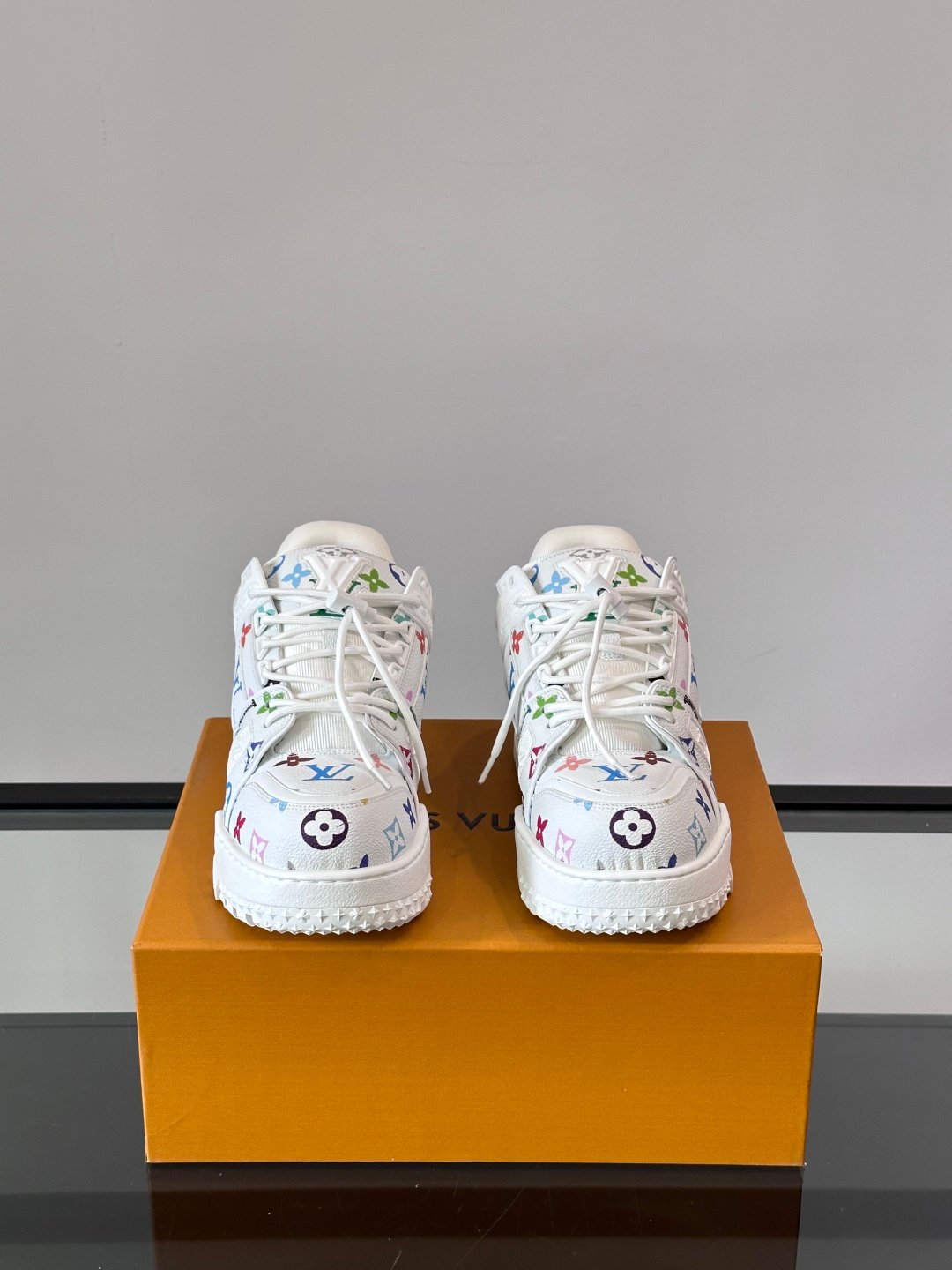 LV Men White Leather Multicolor Pattern Sneakers