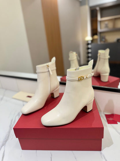 Valentino Women White Leather Ankle Boots
