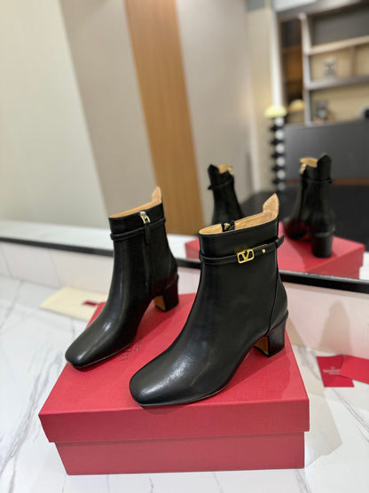 Valentino Women Black Leather Ankle Boots
