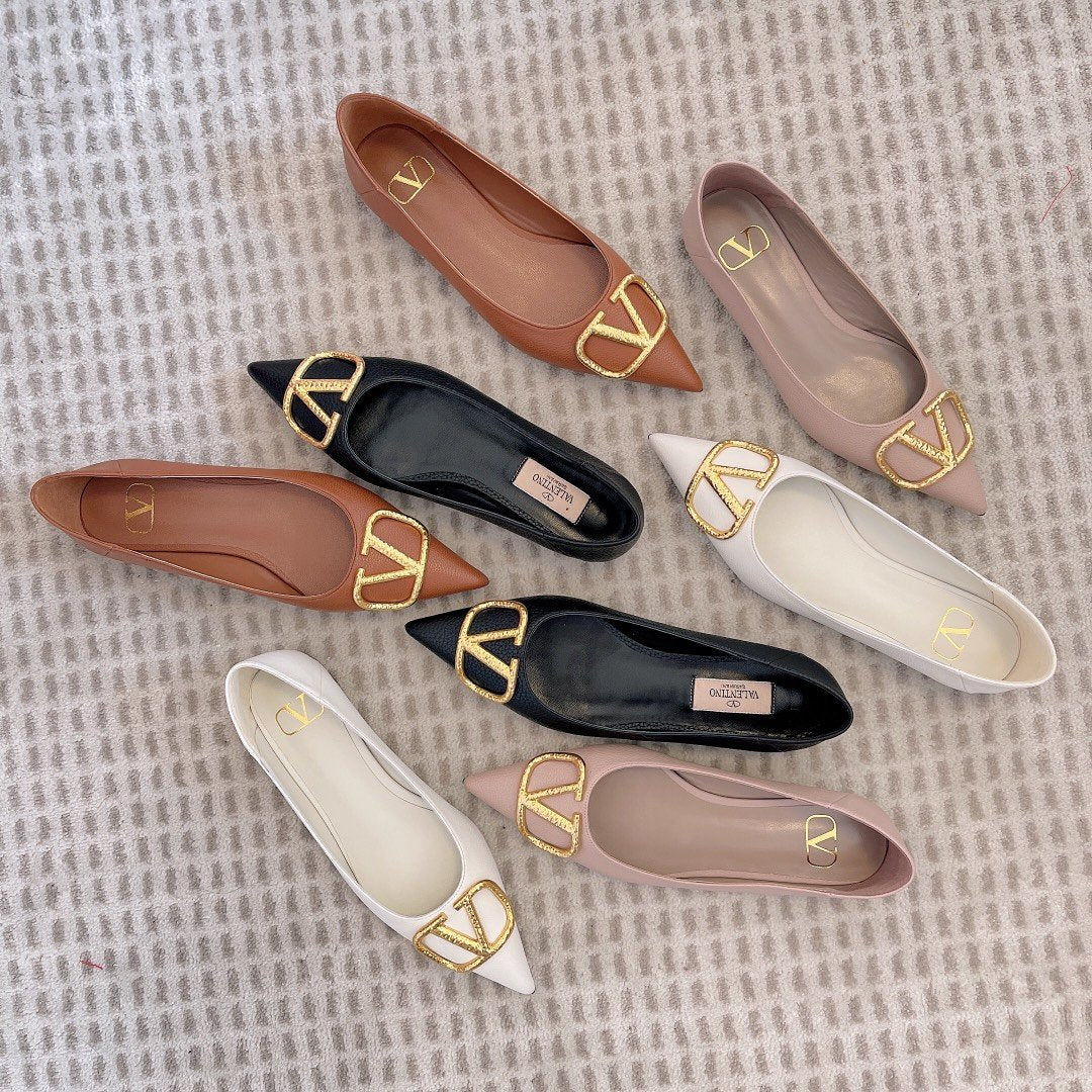 Valentino Women Pink Leather Pointed Flats