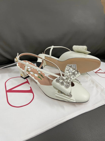 Valentino Women White Leather Bow Embellished Flats