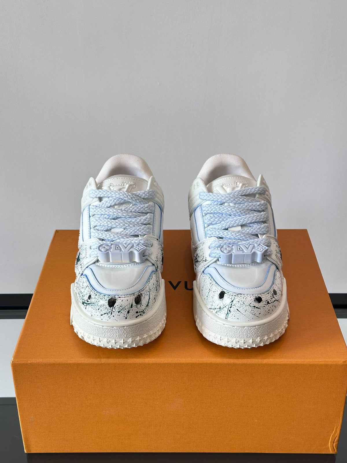 LV Men White Leather Painted Sneakers
