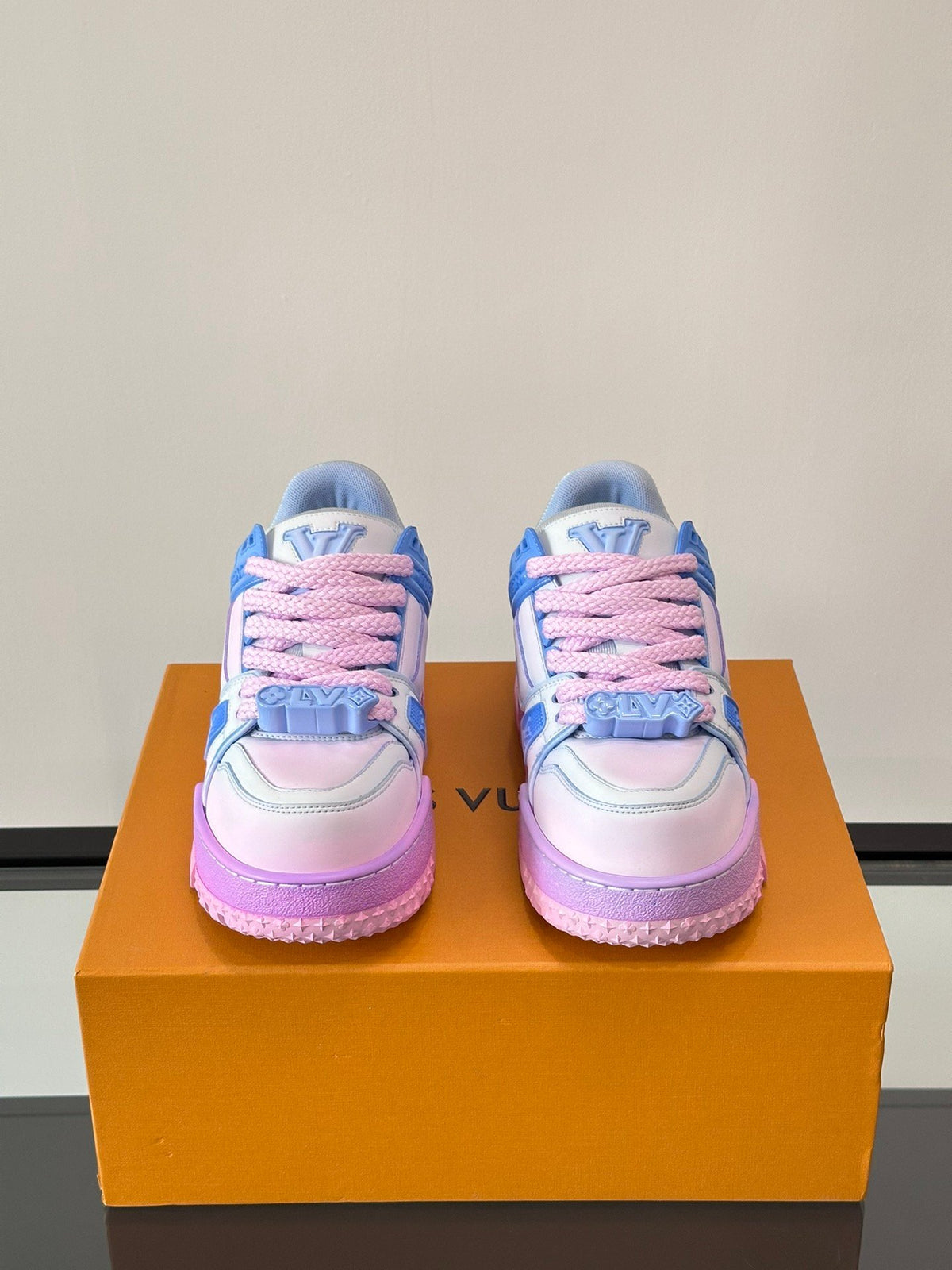 LV Men White and Blue Leather Sneakers