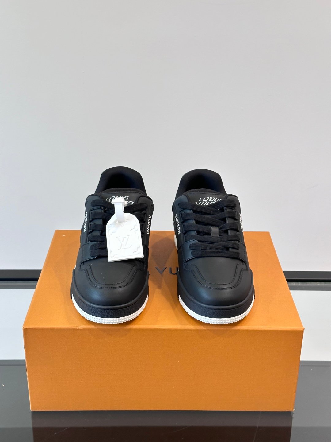 LV Men Black Leather Sneakers
