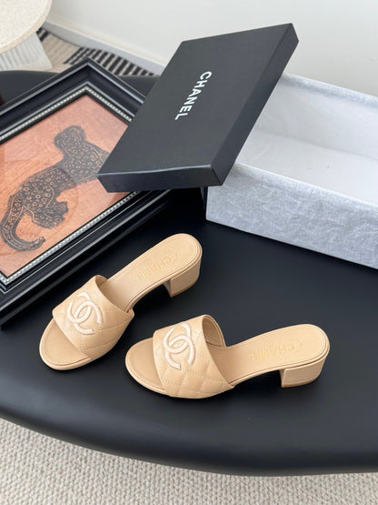 Chanel Women Beige Leather Quilted Slides