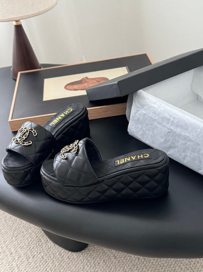 Chanel Women Black Leather Quilted Slides