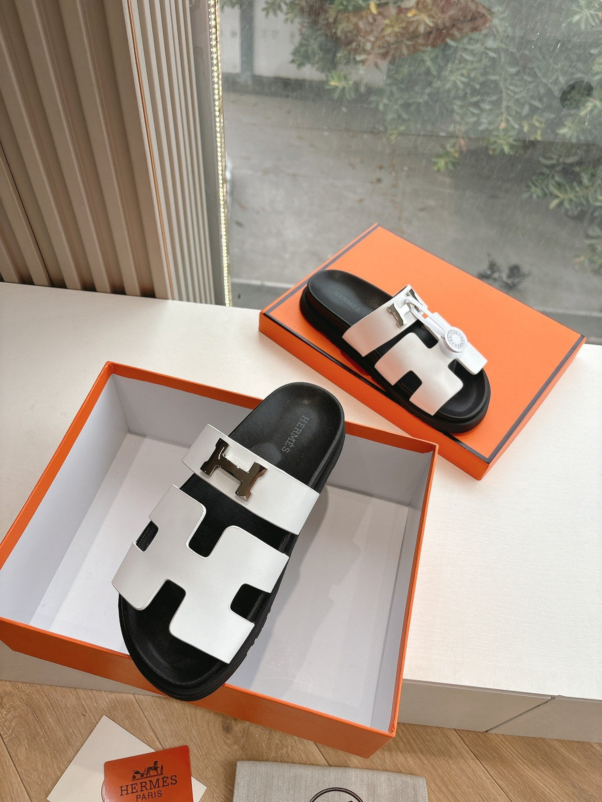 Hermes Women Designer Shoes 050