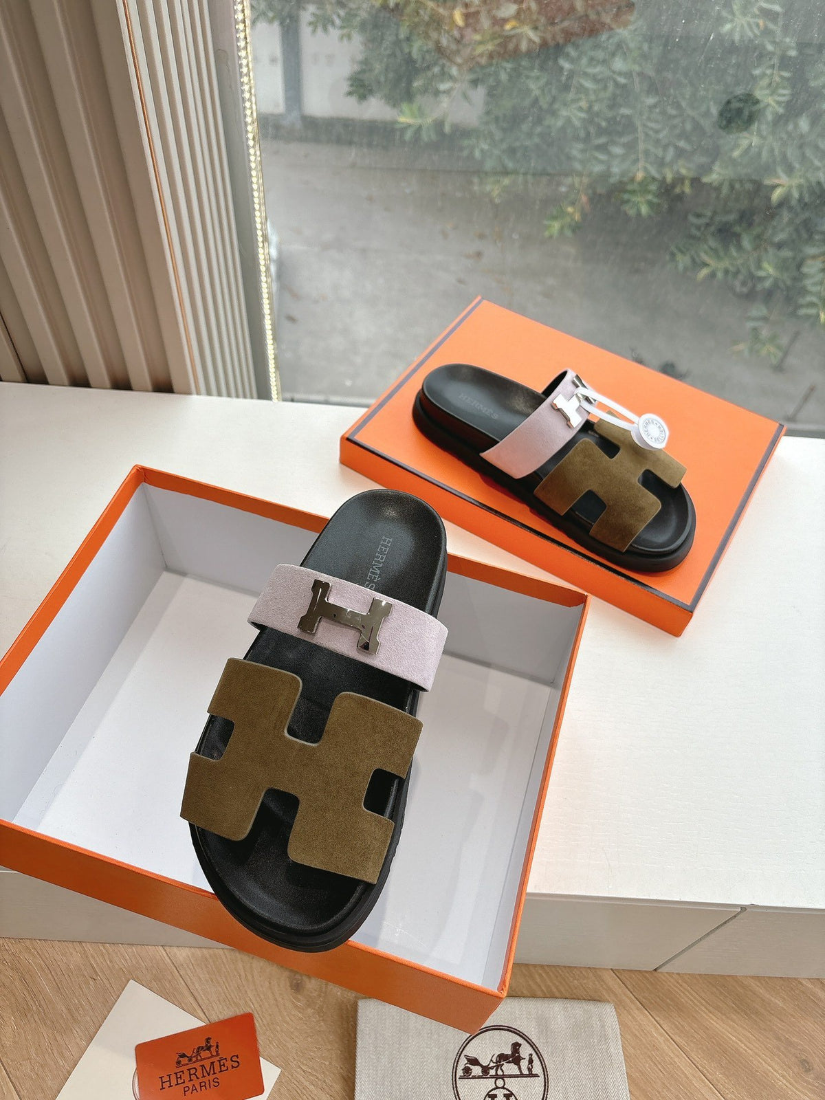 Hermes Women Pink And Olive Suede Sandals