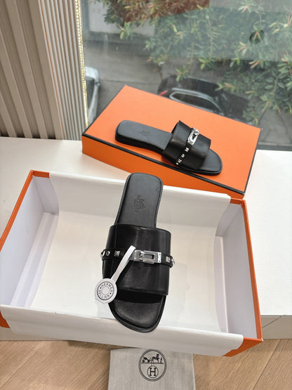 Hermes Women Black Leather Slide Sandals