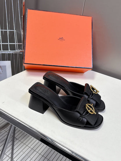 Hermes Women Black Leather Mules