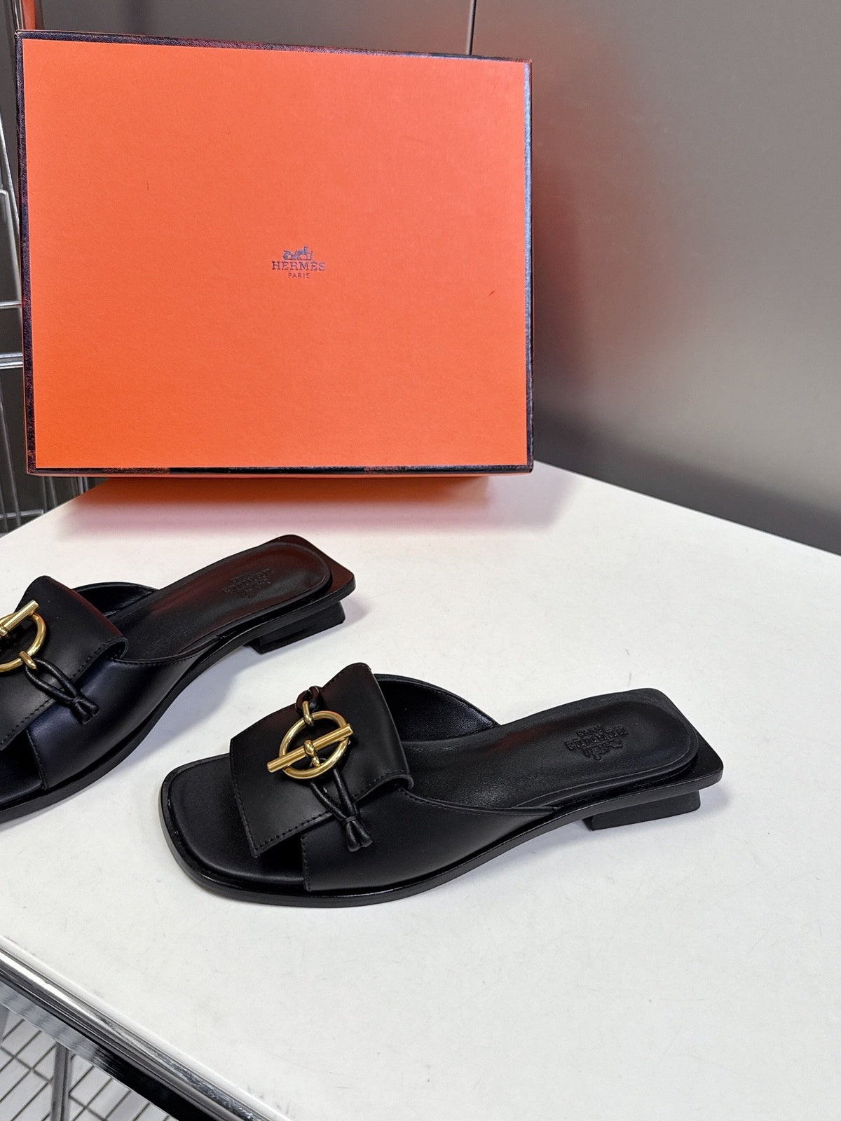 Hermes Women Black Leather Slippers