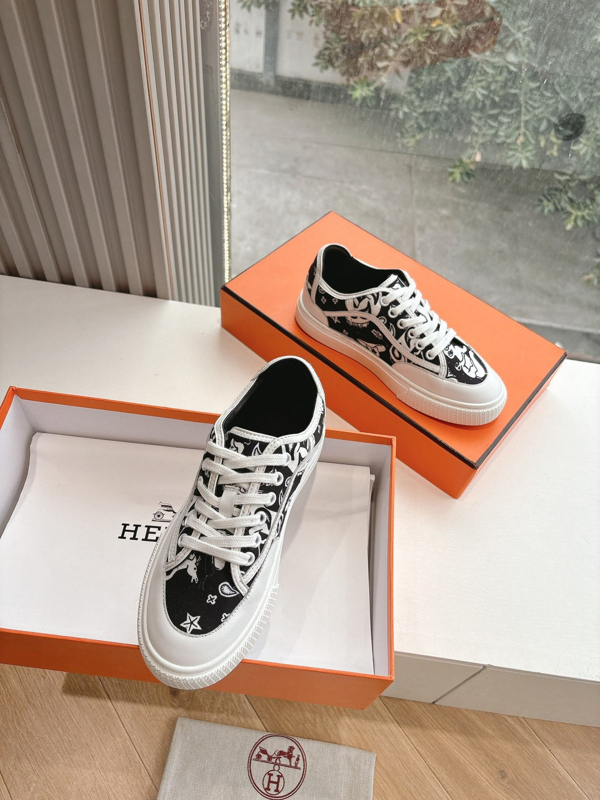 Hermes Women Black White Canvas Sneakers