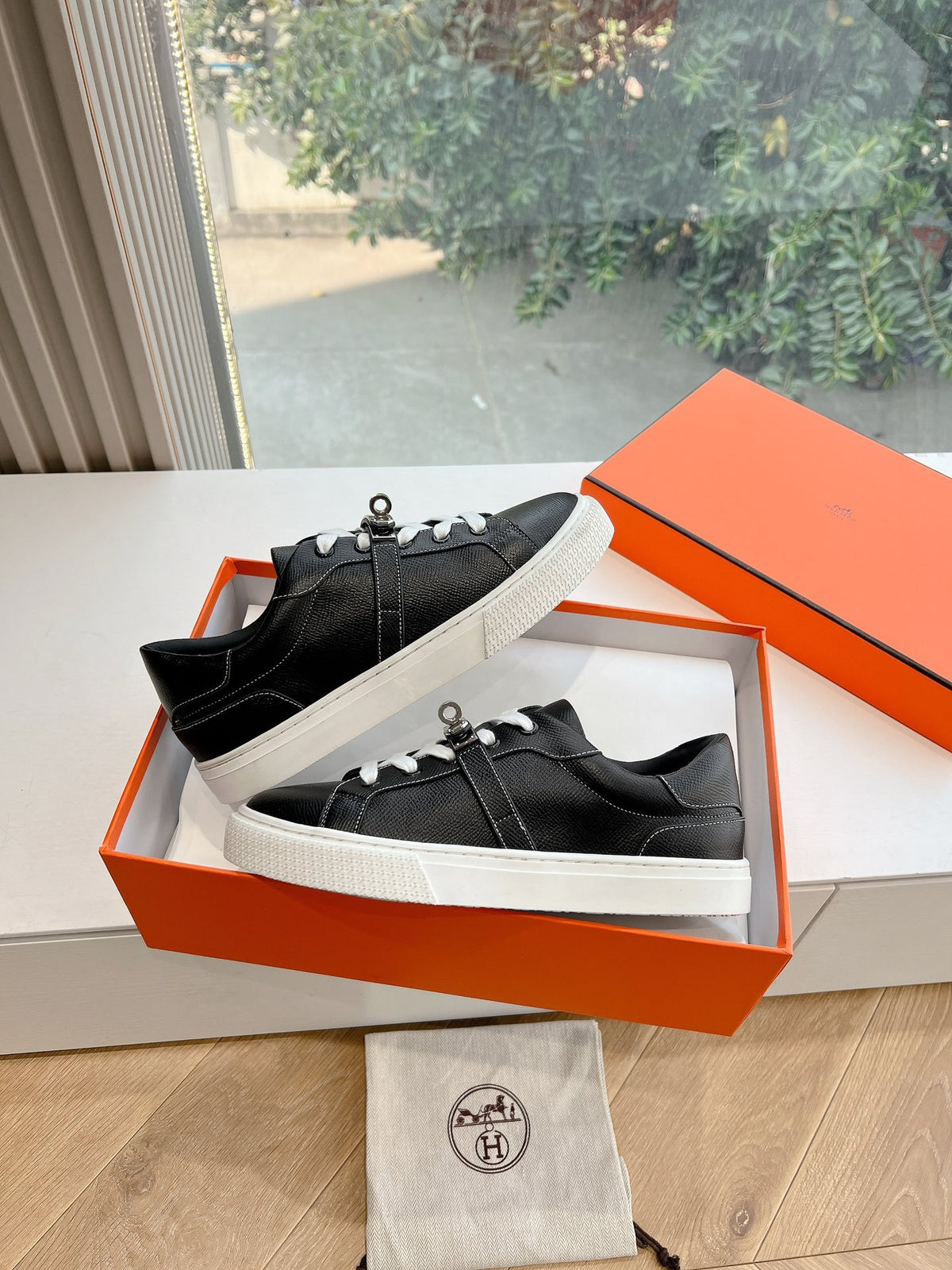 Hermes Women Black Leather Sneakers With Buckle Strap