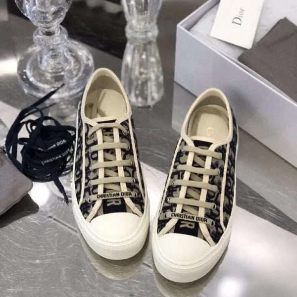 Walk’n’Dior Sneakers Oblique Embroidered