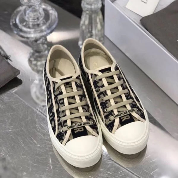 Walk’n’Dior Sneakers Oblique Embroidered