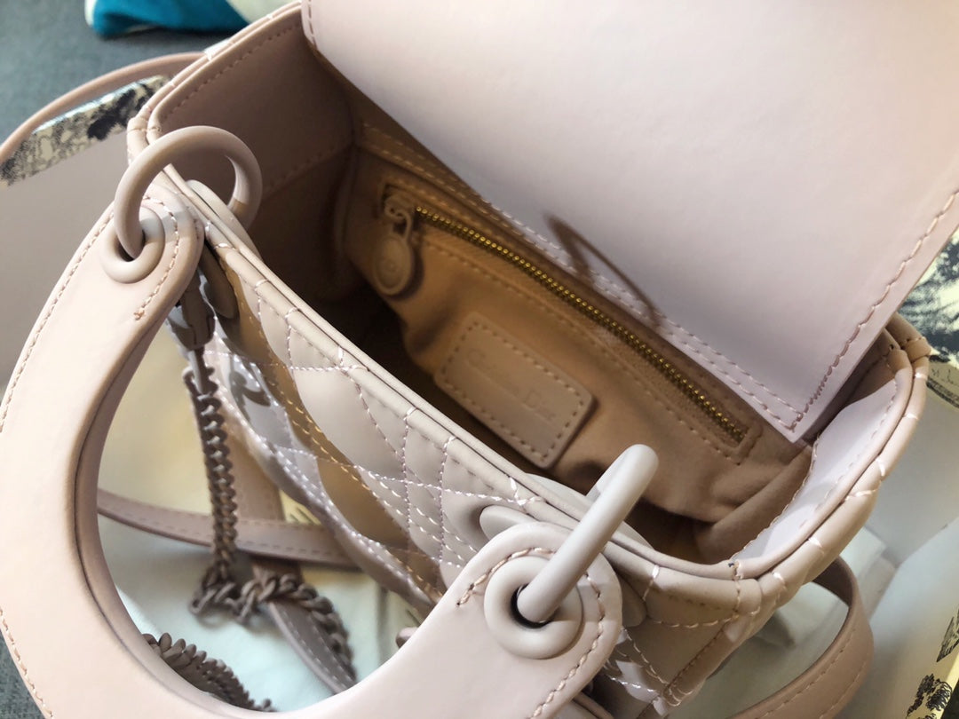 MINI LADY 17 BAG IN LIGHT PINK CALFSKIN