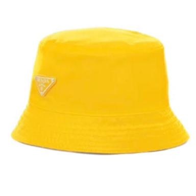 BUCKET HAT IN GOLDEN YELLOW RE-NYLON 234109