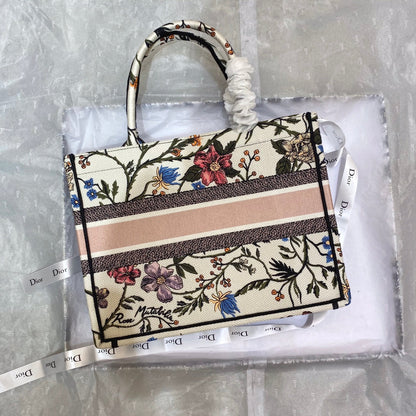 MEDIUM BOOK TOTE BAG 36 IN BEIGE COTTON WITH MULTICOLOR EMBROIDERY