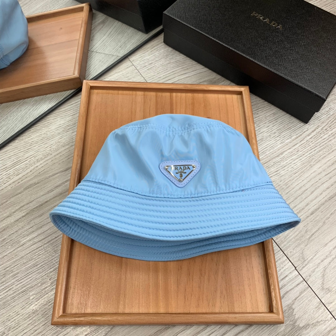 BUCKET HAT IN CERULEAN BLUE RE-NYLON 234101
