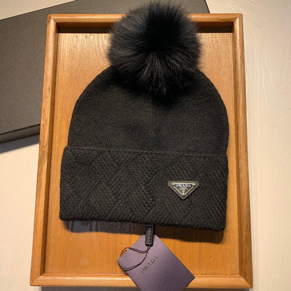BEANIE HAT IN BLACK WOOL AND RABBIT FUR 361438
