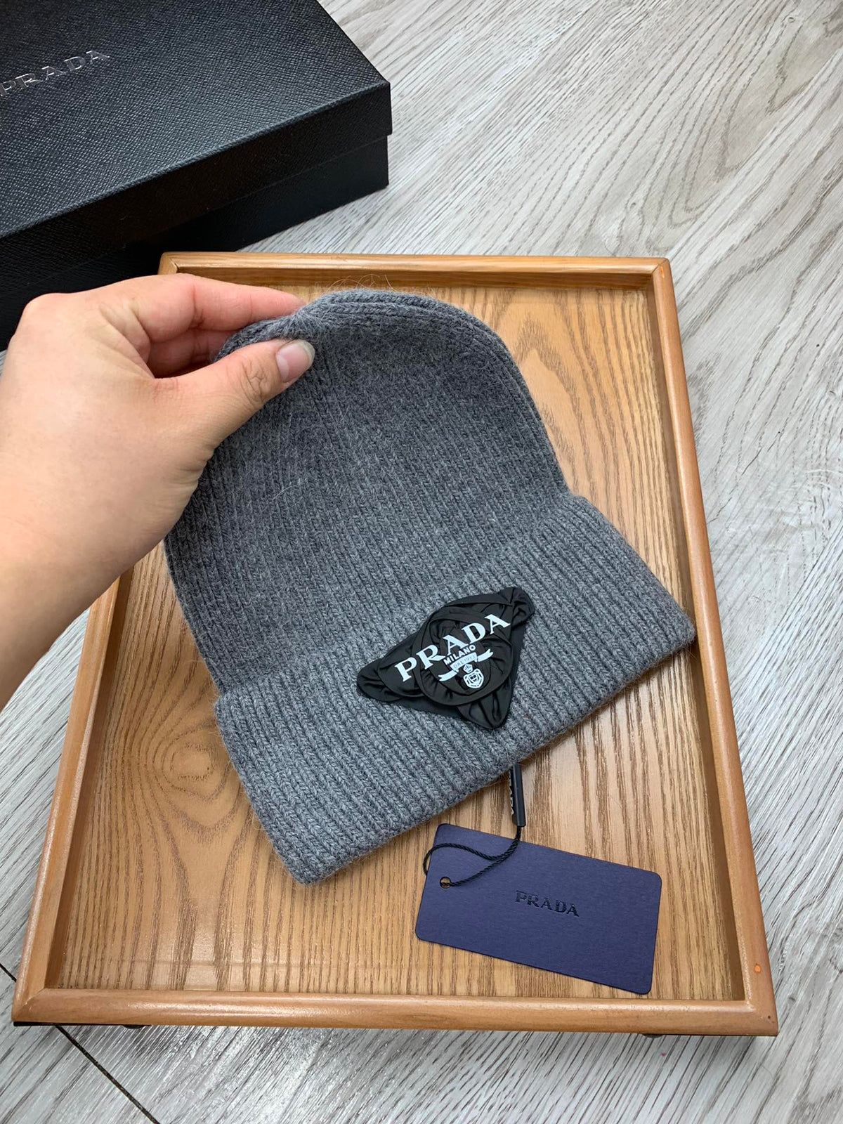 BEANIE HAT IN RHINO GRAY WOOL 431361