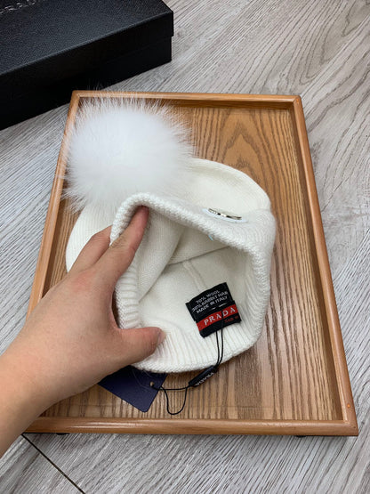 BEANIE HAT IN WHITE WOOL AND RABBIT FUR 346716