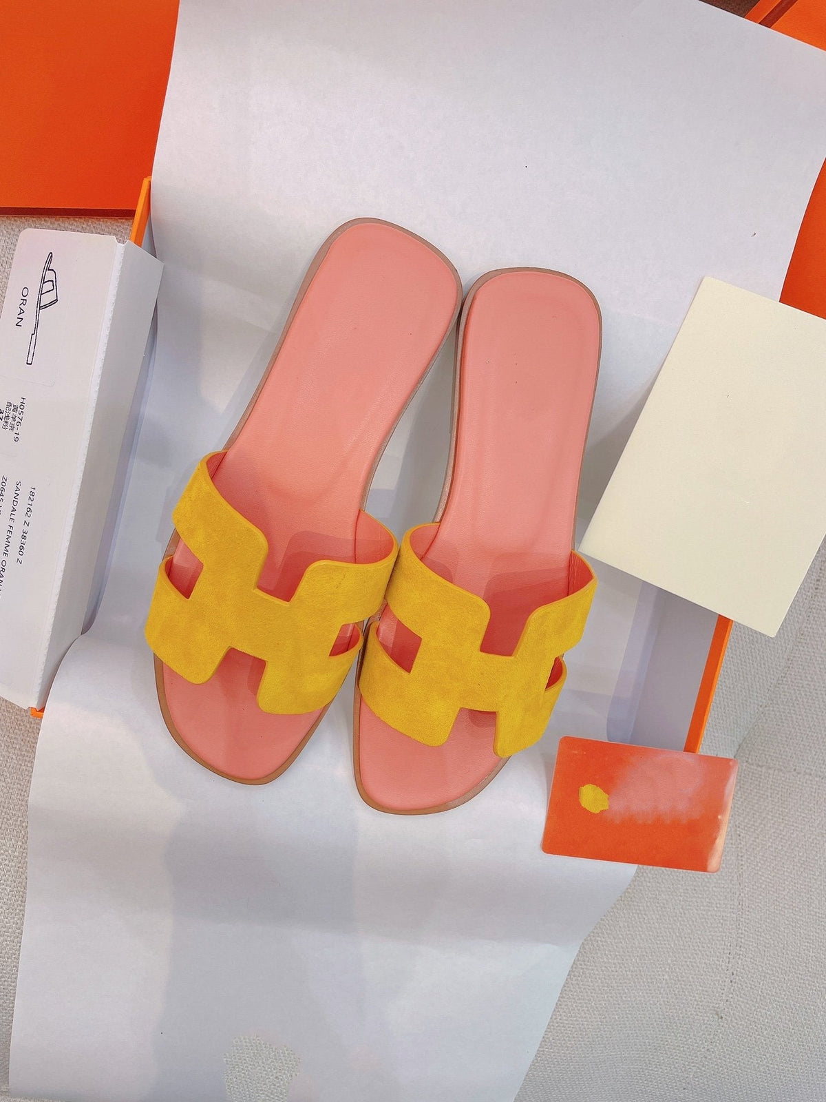 0ran Sandal Light Pink/Yellow Suede
