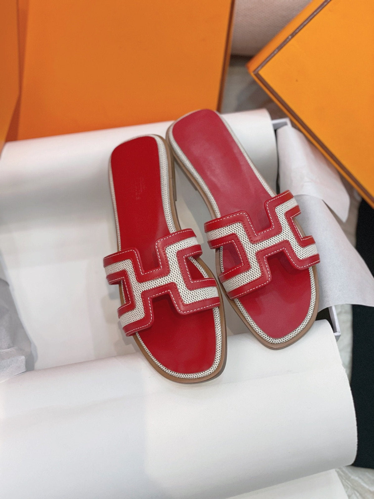 0ran Sandal Red Leather