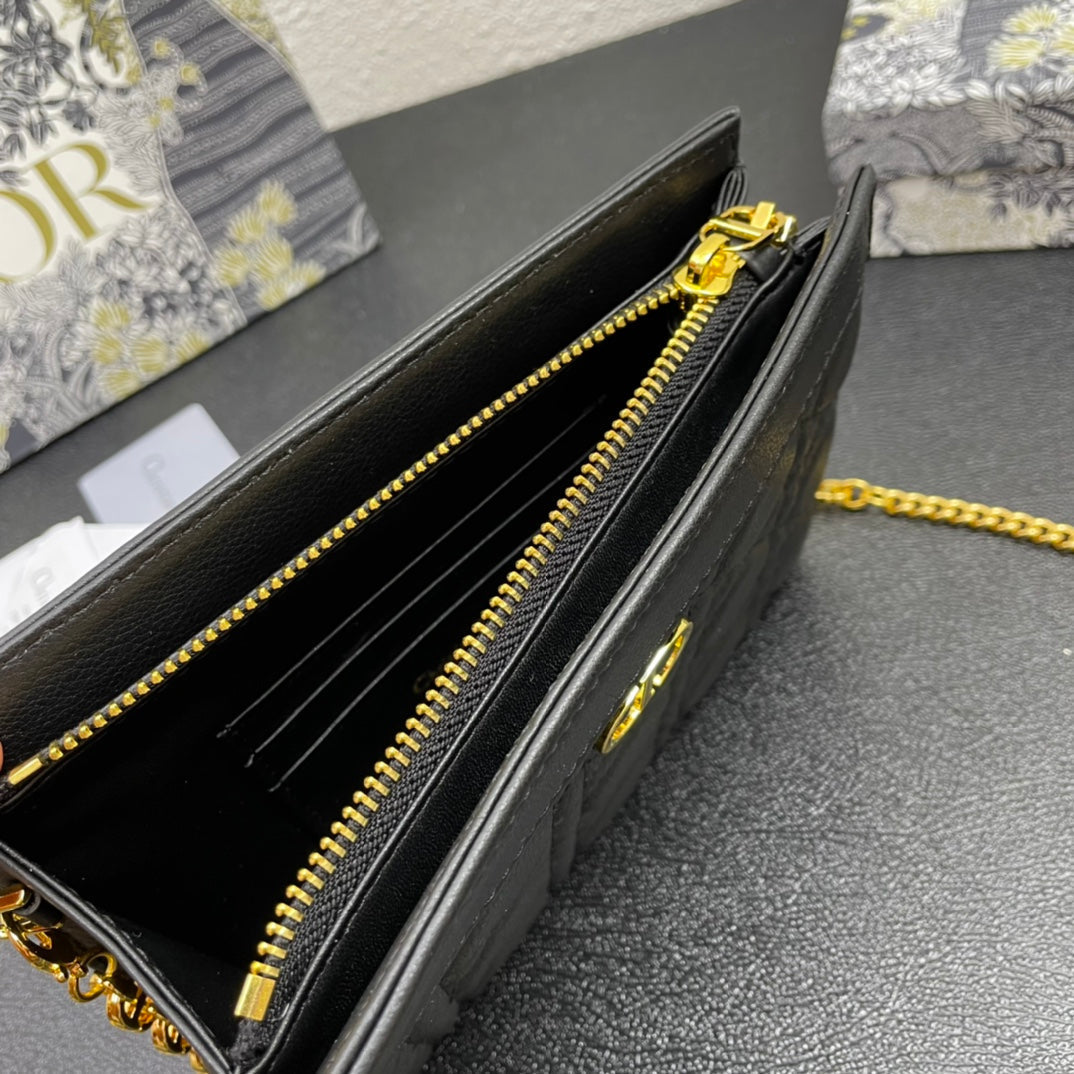 CARO POUCH 19 BAG IN BLACK CALFSKIN