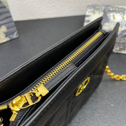CARO POUCH 19 BAG IN BLACK CALFSKIN