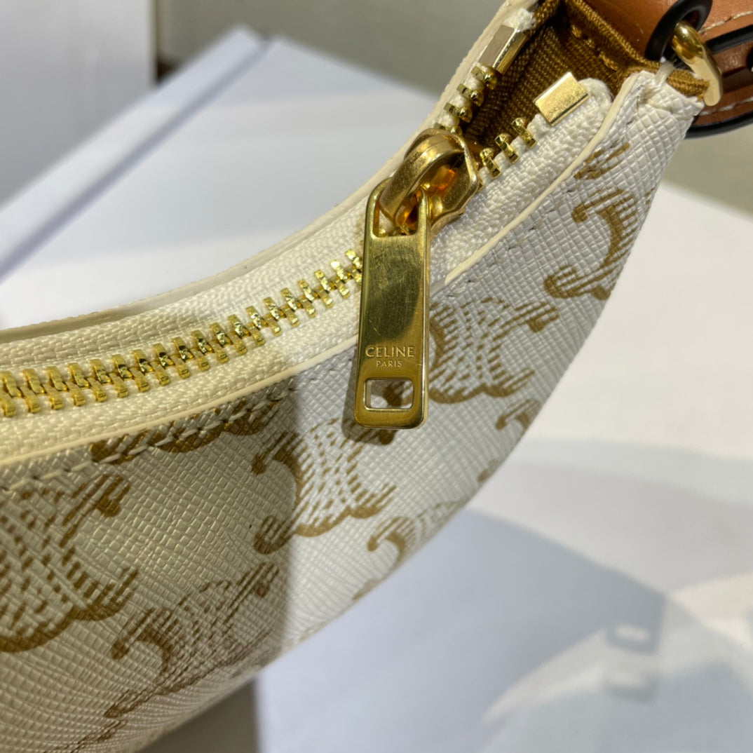 AVA BAG 75MM IN WHITE TRIOMPHE CANVAS AND CALFSKIN