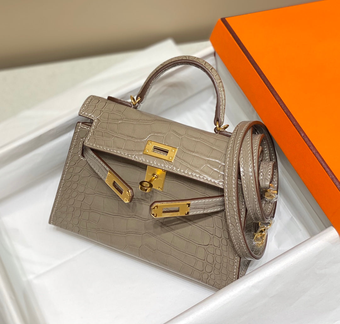 HN MINI KELLY IN MOCHA BROWN CROCODILE SKIN GOLD HARDWARE