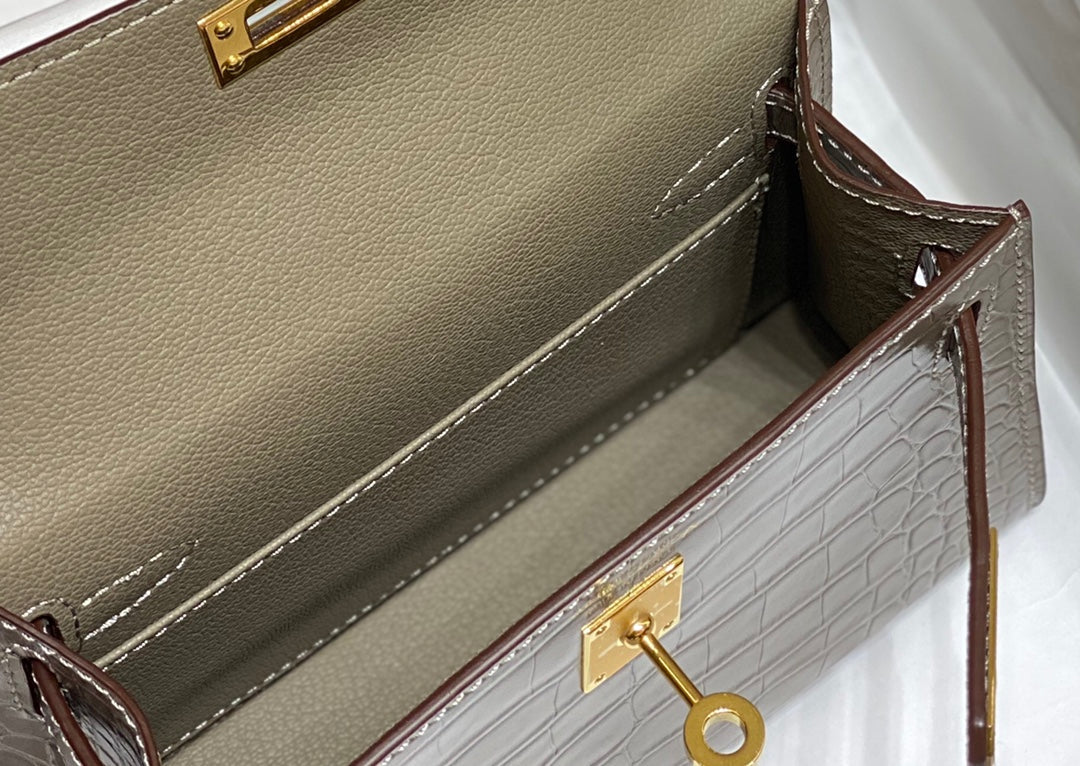 HN MINI KELLY IN MOCHA BROWN CROCODILE SKIN GOLD HARDWARE
